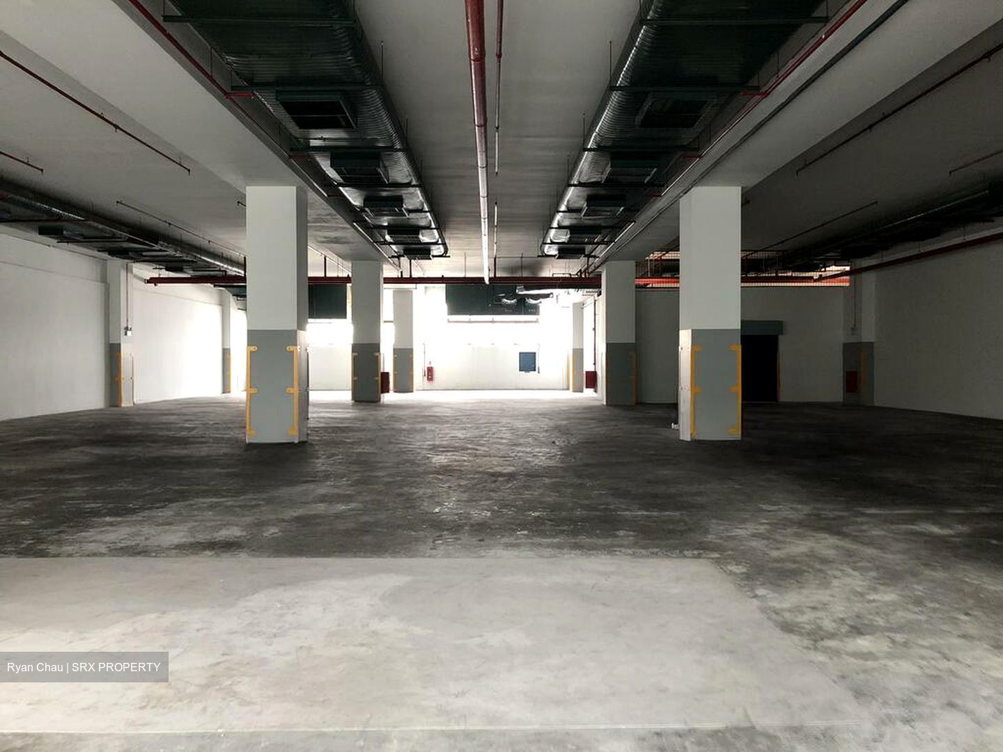 Pantech Business Hub (D5), Warehouse #512304301